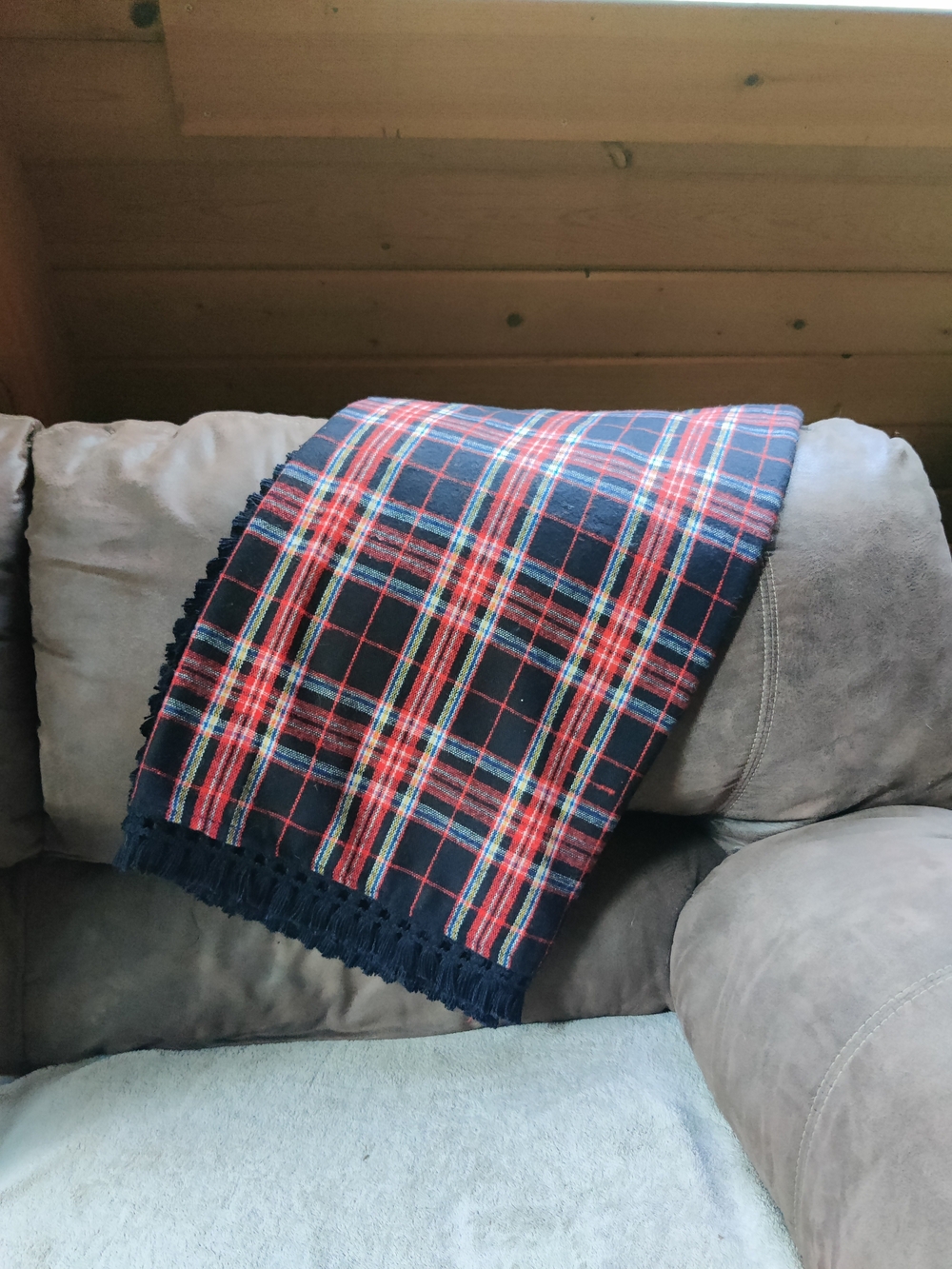 Vintage Plaid Tartan Tablecloth Throw Wool Fringe Square 56x56 Christmas Winter